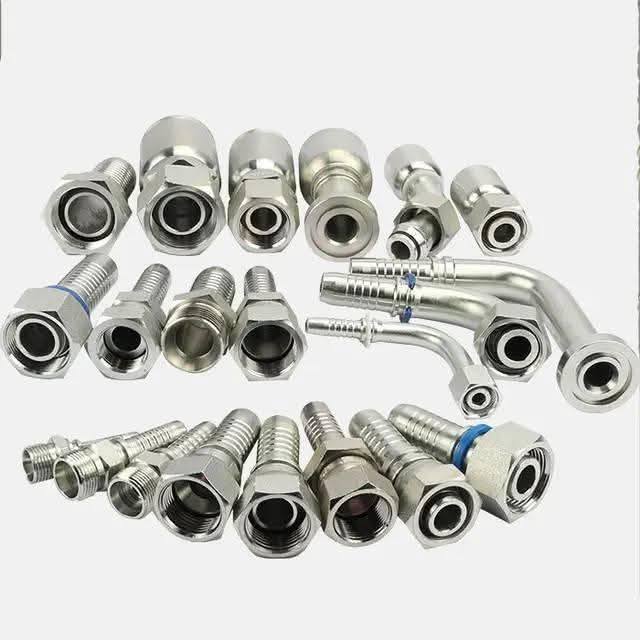 What are the standards for hydraulic hose fittings?